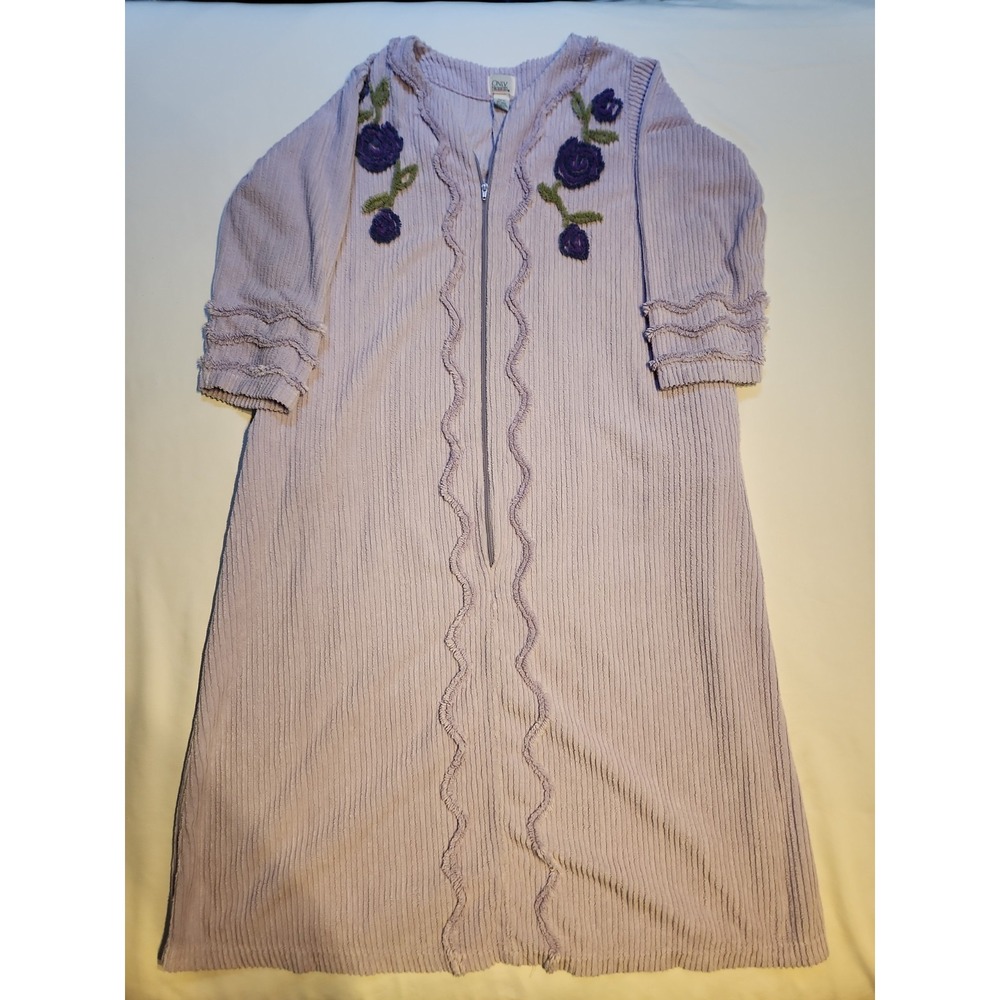 Long Lavender Housecoat By Only Necessities Size 1X With Pockets